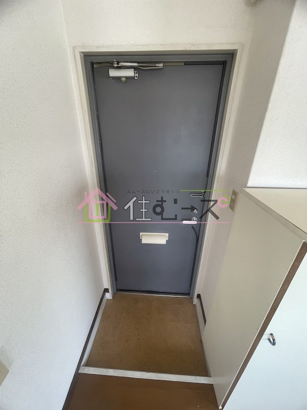 メゾンドール高殿 玄関