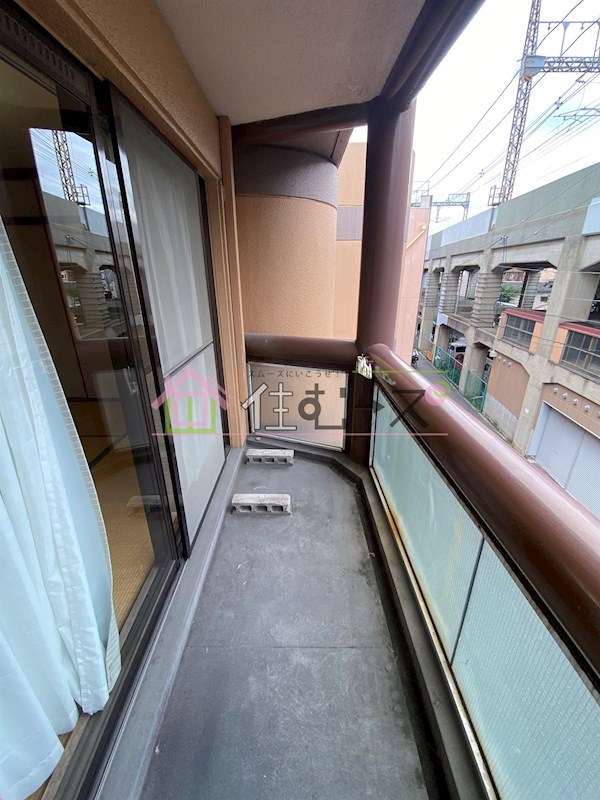 ファミリア87 ベランダ