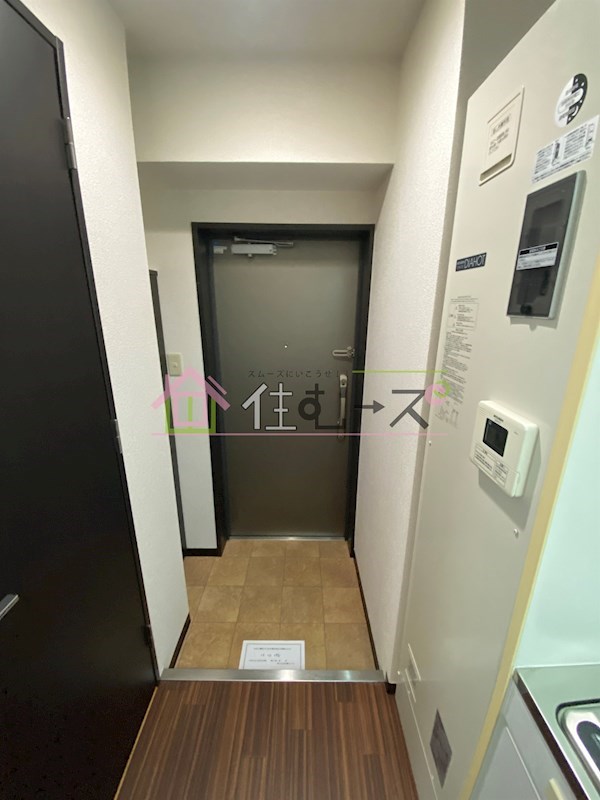 インペリアル靭本町 玄関