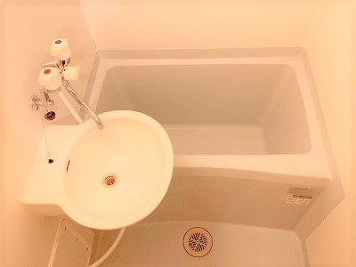 レオパレスいづみ 風呂画像
