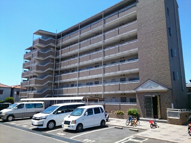 アフロディ布市 外観