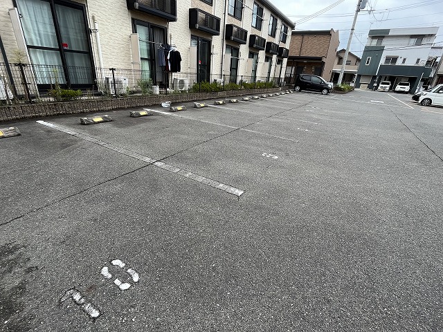 レオパレスハーレー　モリ その他3