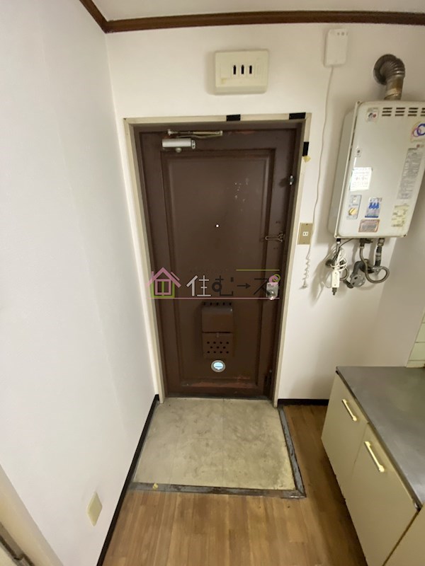 ハイツ正覚寺 玄関