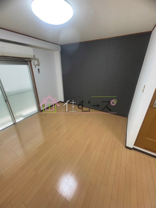 ラプティメゾン長居 ベッドルーム