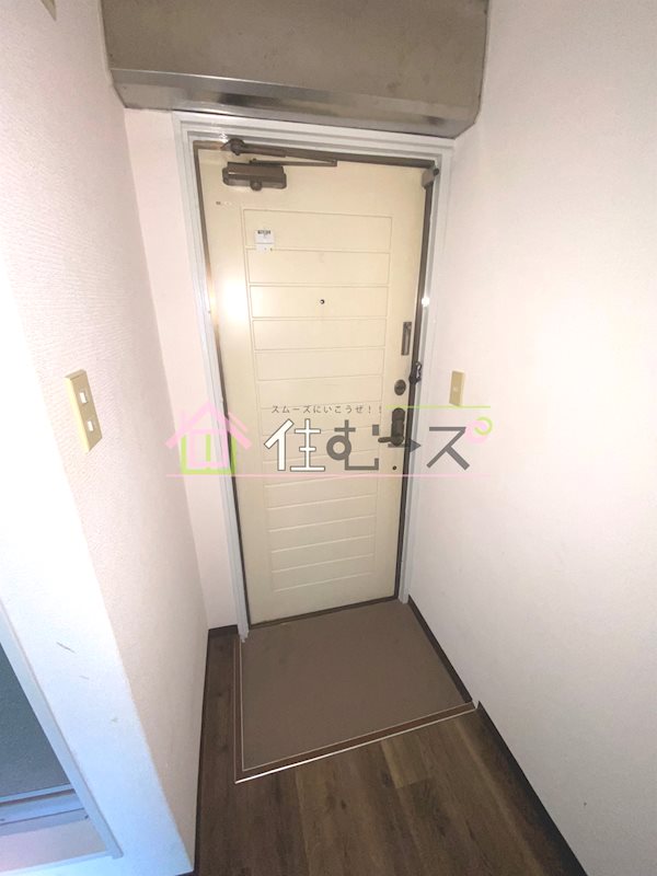 エスタイル天保山 玄関