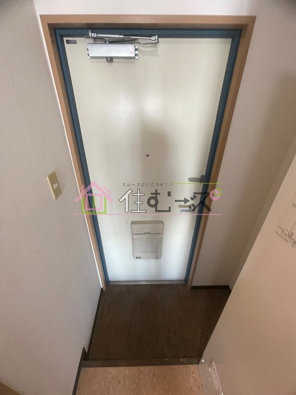 コート桜川 玄関