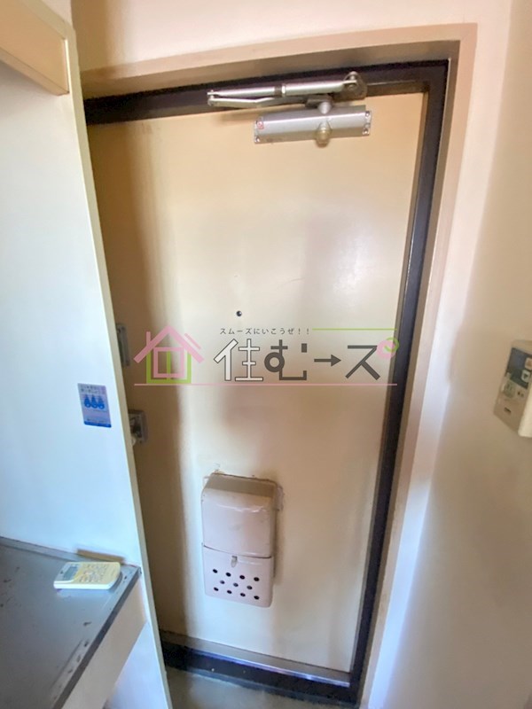 エスティライフ姫島公園 玄関