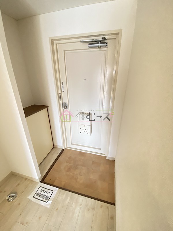 ラパンジール塚本 玄関