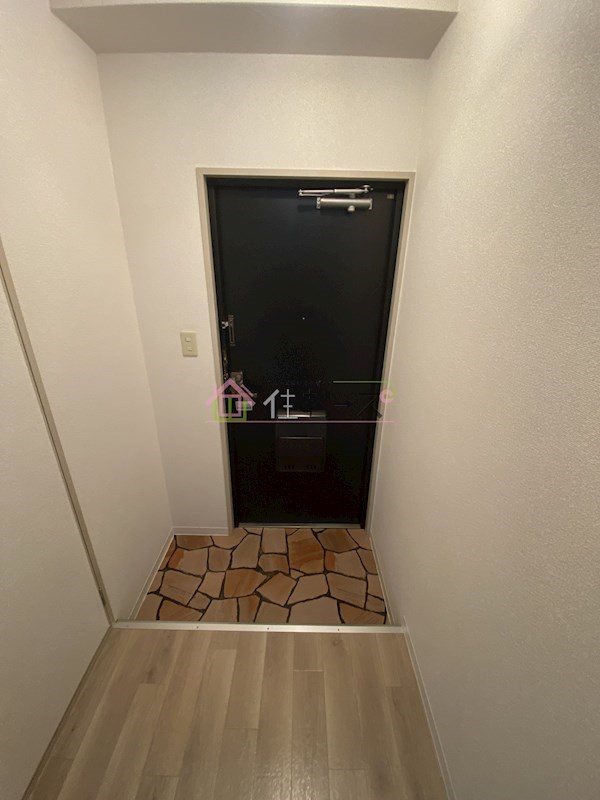 エミネンスヨシムラ 玄関