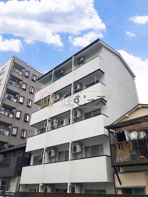 トレンディーマルナカ 外観