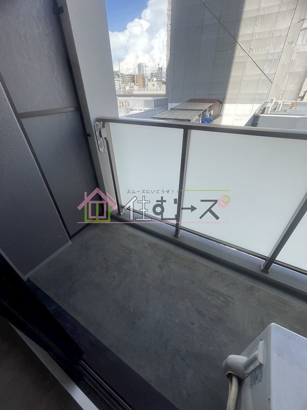 ファーストフィオーレ九条 ベランダ