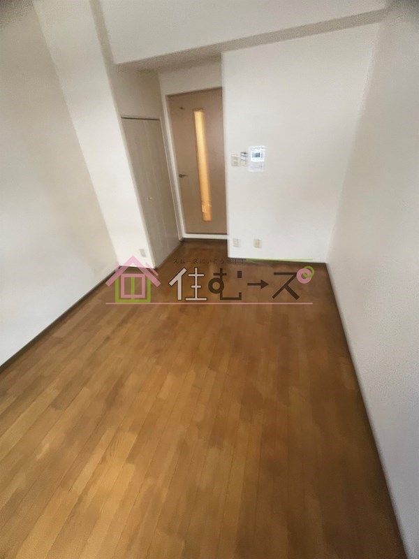 エスリード新大阪第7 リビング