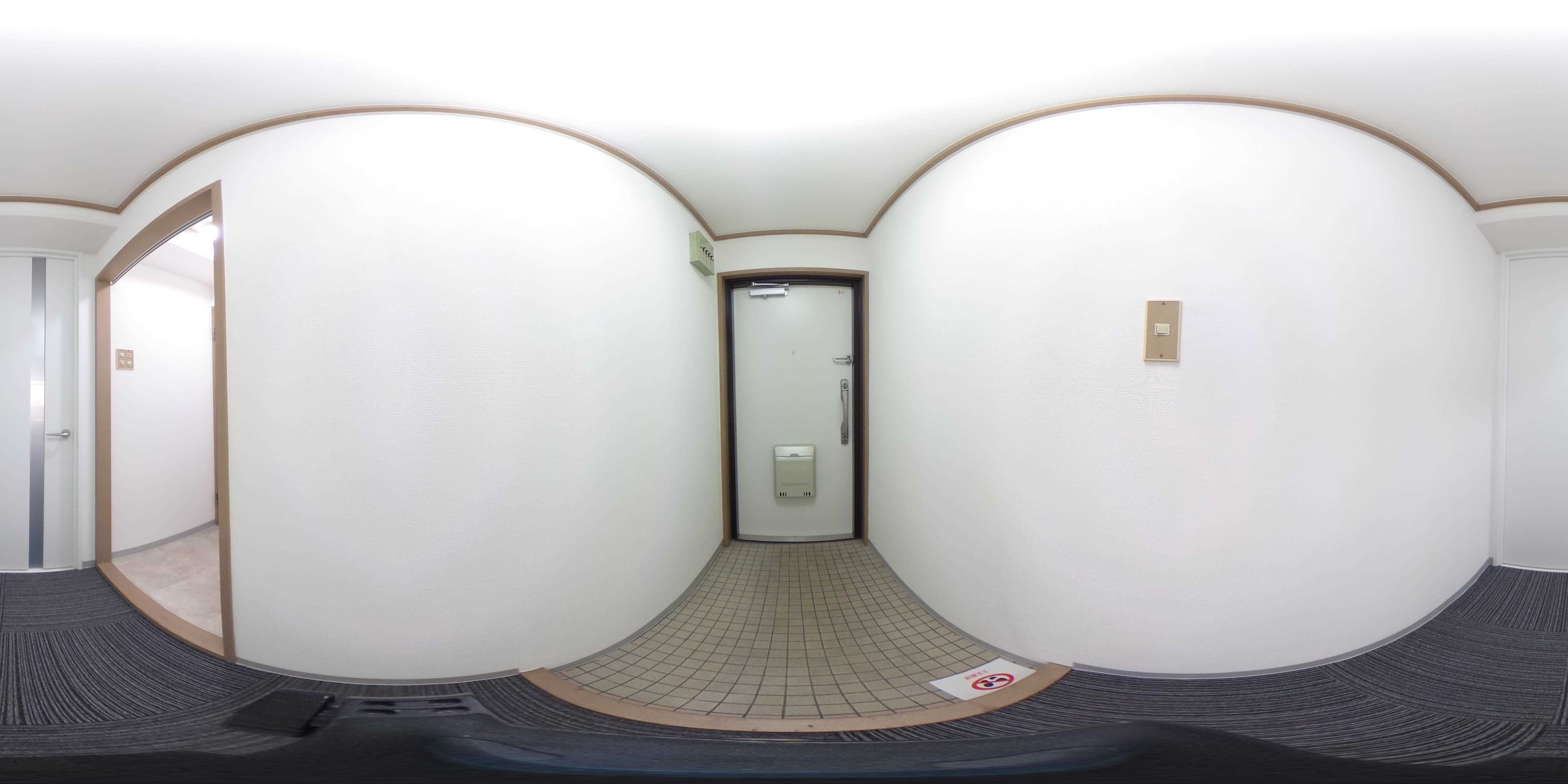 ユニ船場 玄関