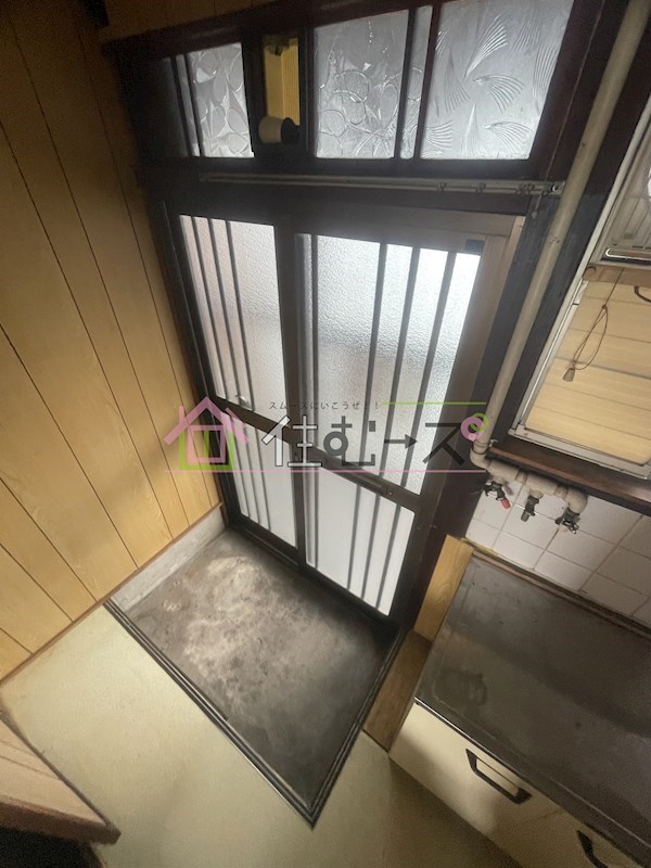 Eメゾン 玄関