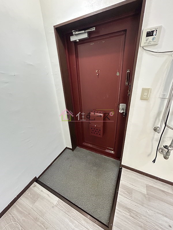 シャトー梅田 玄関