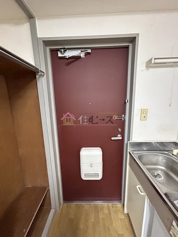 昭和グランドハイツ恵美須  玄関