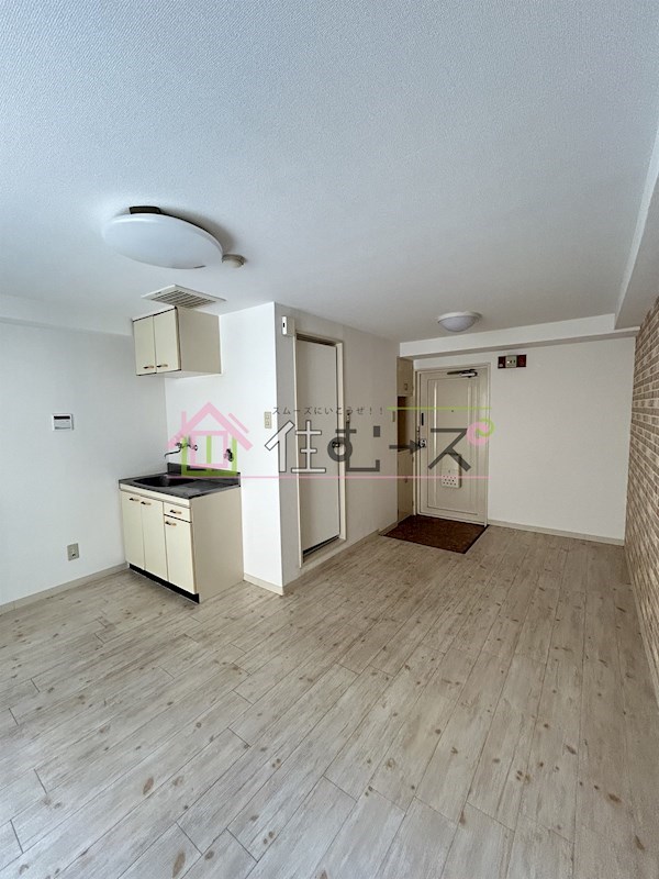 ラパンジール松屋町 リビング