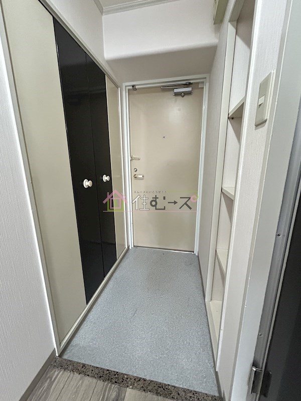 オフィスポート本町WEST 玄関