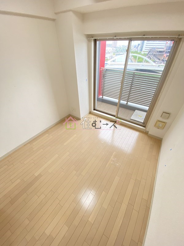 エステムプラザ難波WESTリバークロス ベッドルーム