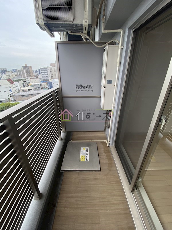 エステムプラザ難波WESTリバークロス ベランダ