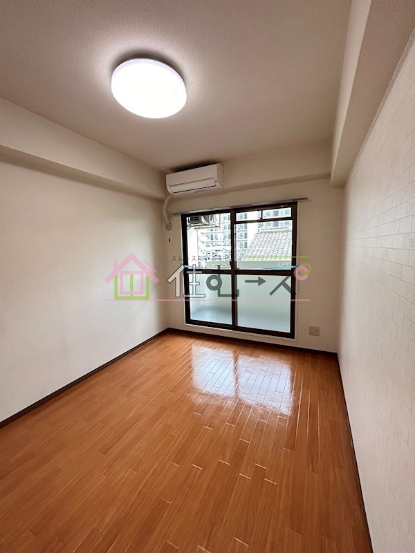 ルポ大宮 ベッドルーム