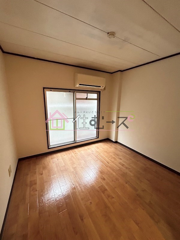 プレアール中宮 ベッドルーム