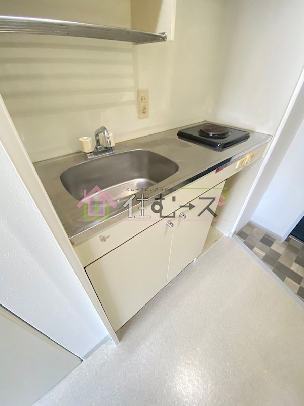 デュウェル東三国 キッチン