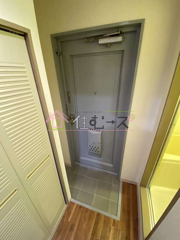 グローリ林寺 玄関