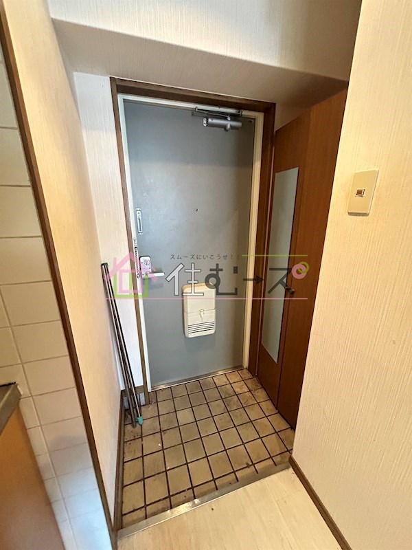 フィオーレ都島北 玄関