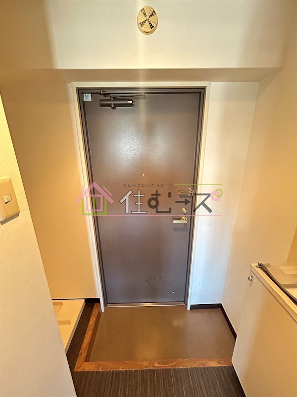 デ・リード塚本 玄関