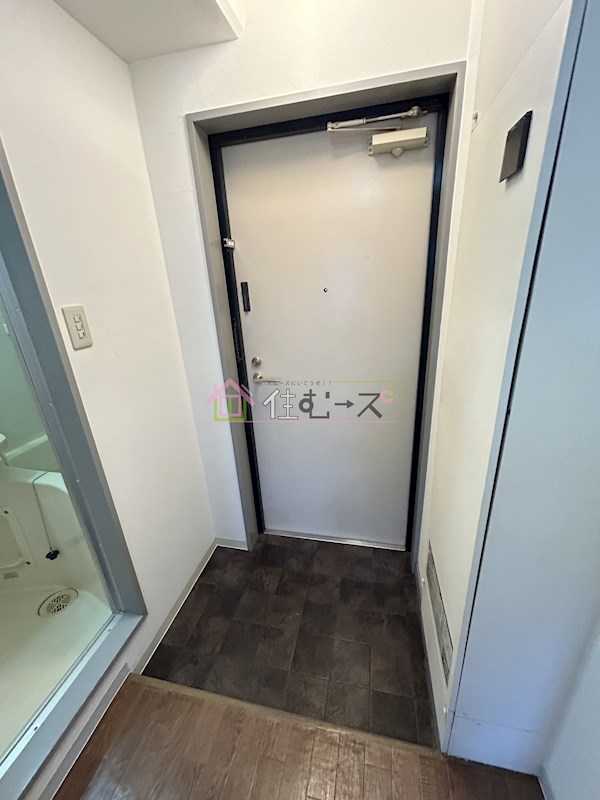 メゾンドールバンブーグラス 玄関