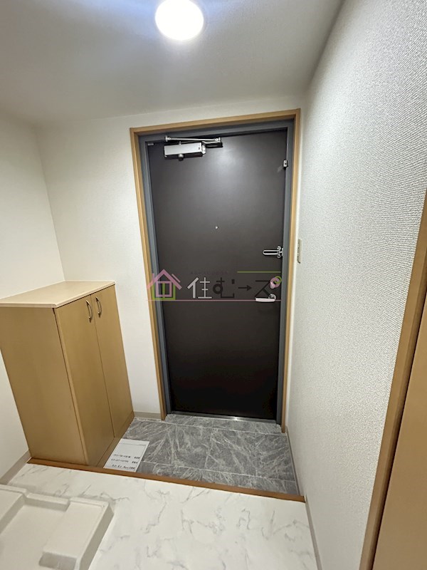 ロイヤルメゾン北浜 玄関