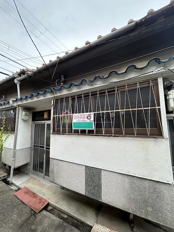 山野鈴平屋 外観