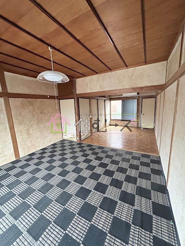 山田借家 リビング