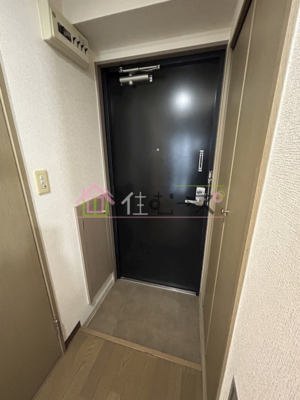 プリモスタジオ 玄関