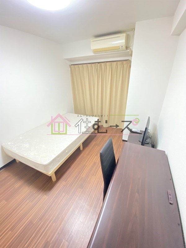 インペリアル靭本町 ベッドルーム