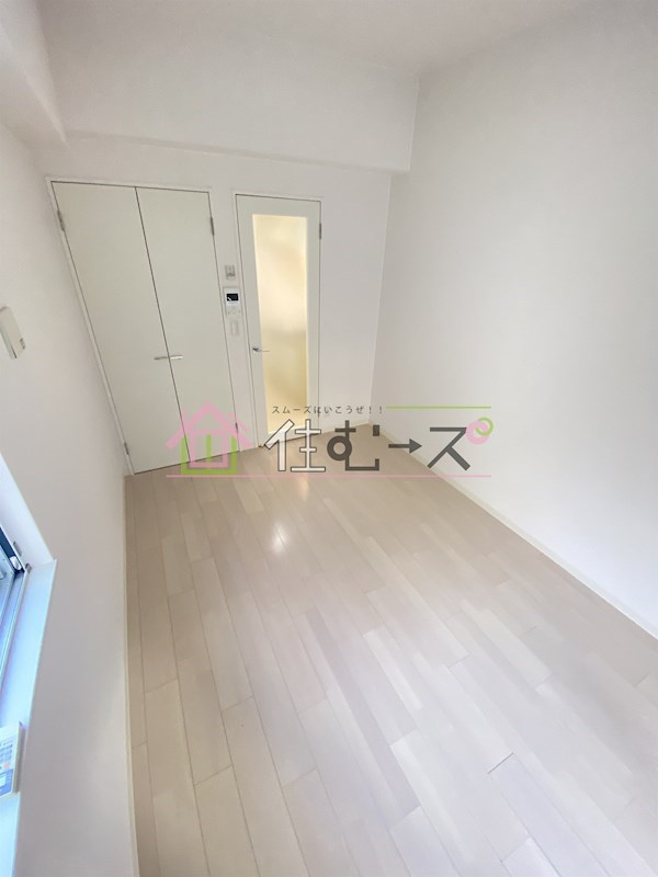 MONOLITH リビング