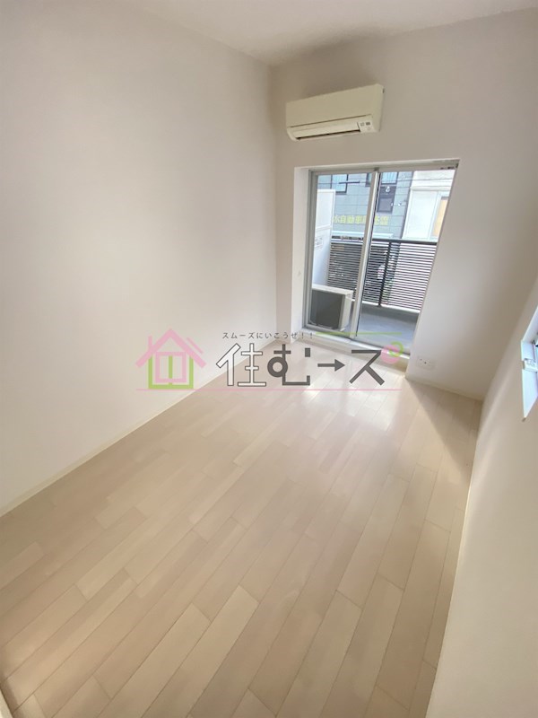 MONOLITH ベッドルーム