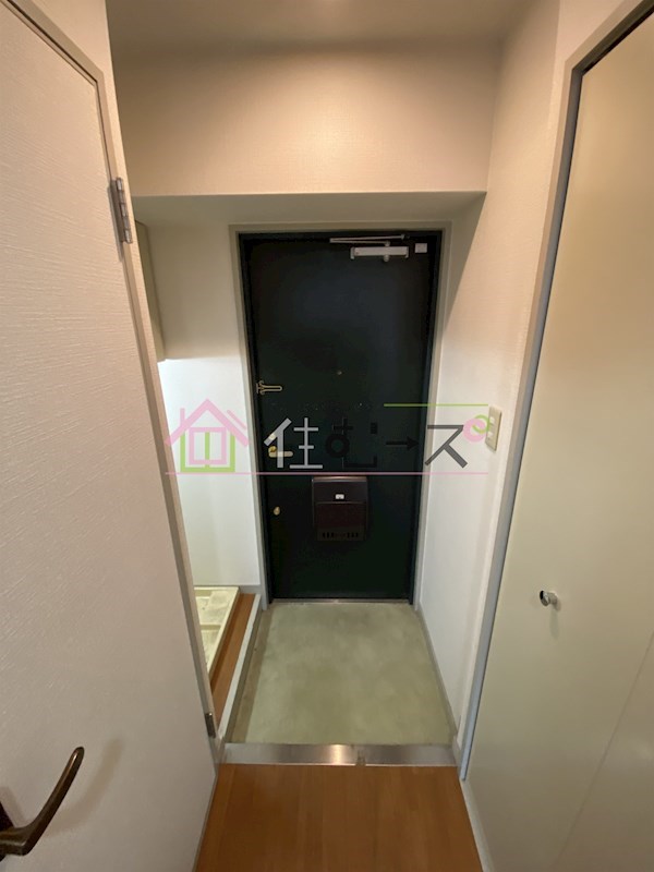 大国町青山ビル　別館 玄関