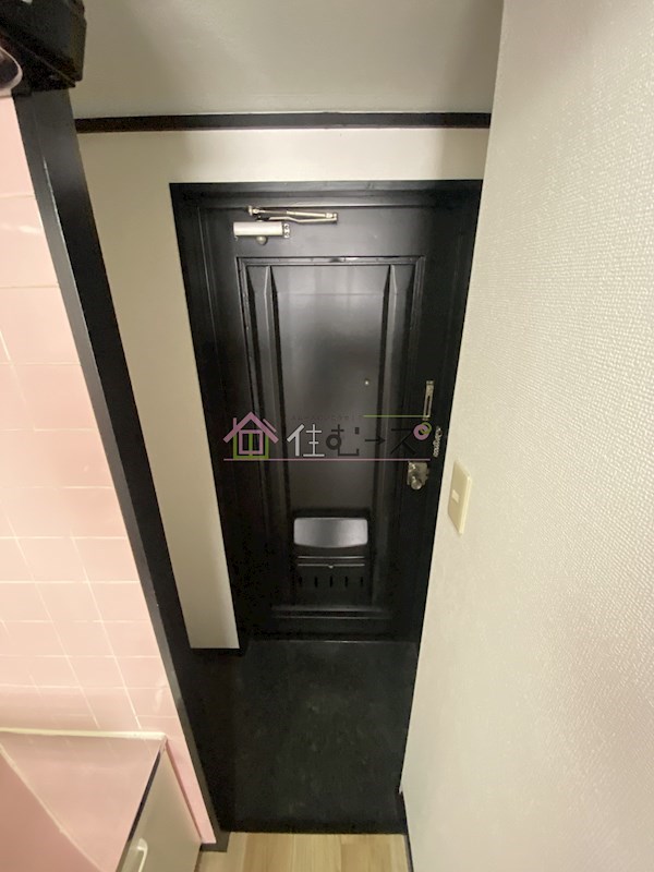 ノアーズアーク長堀通 玄関