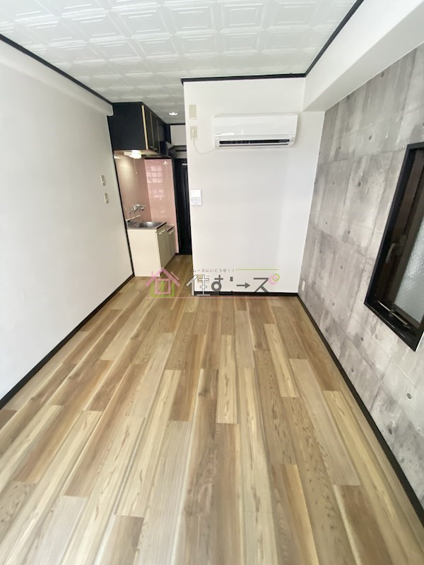 ノアーズアーク長堀通 リビング