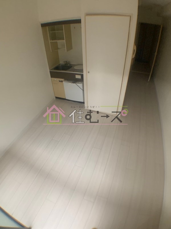 ライズワン東住吉Ⅲ リビング