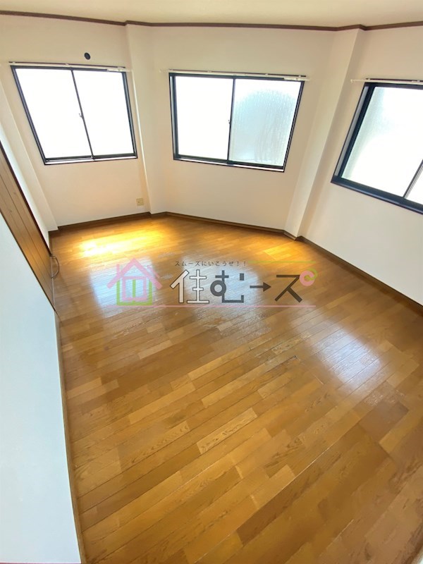 帝塚山西戸建て ベッドルーム
