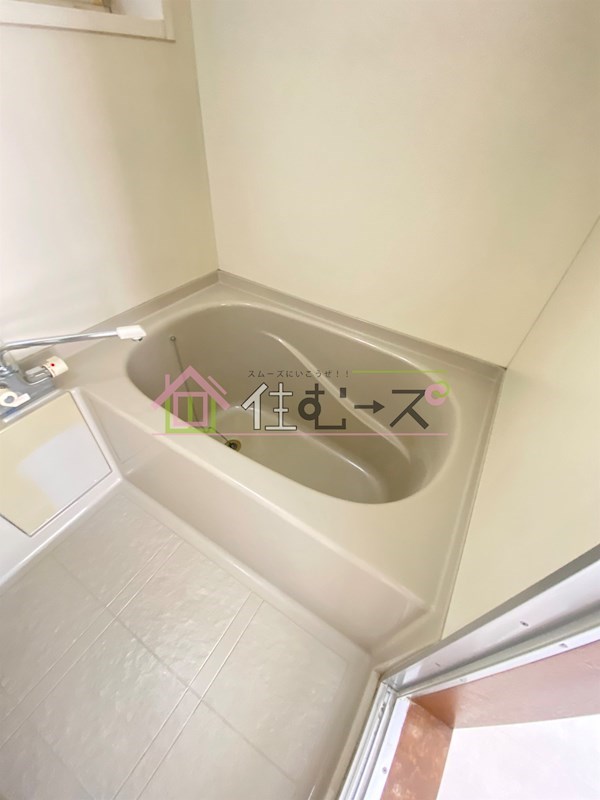 帝塚山西戸建て 風呂画像