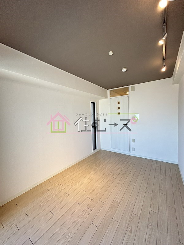 アクエルド都島 リビング