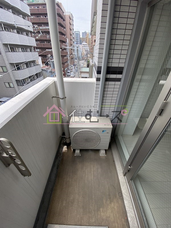 ファーストフィオーレ心斎橋イーストⅢ ベランダ