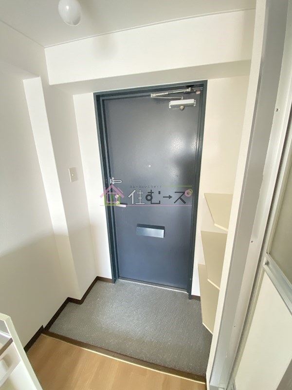 昭和グランドハイツ大淀 玄関