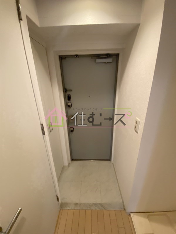 ルクレ新町レジデンス 玄関