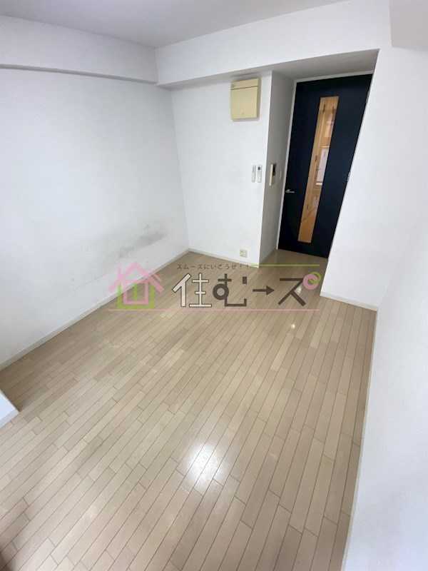 ルクレ新町レジデンス リビング