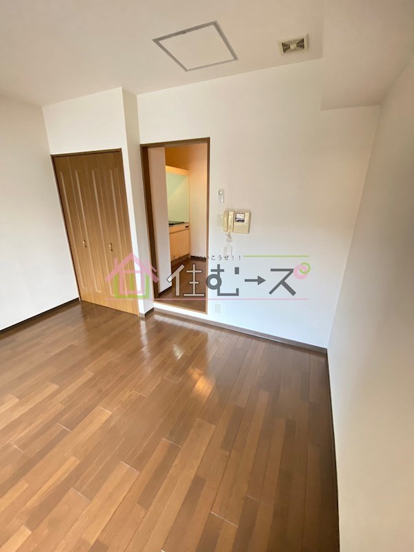 ロイヤルクイーンズパーク リビング